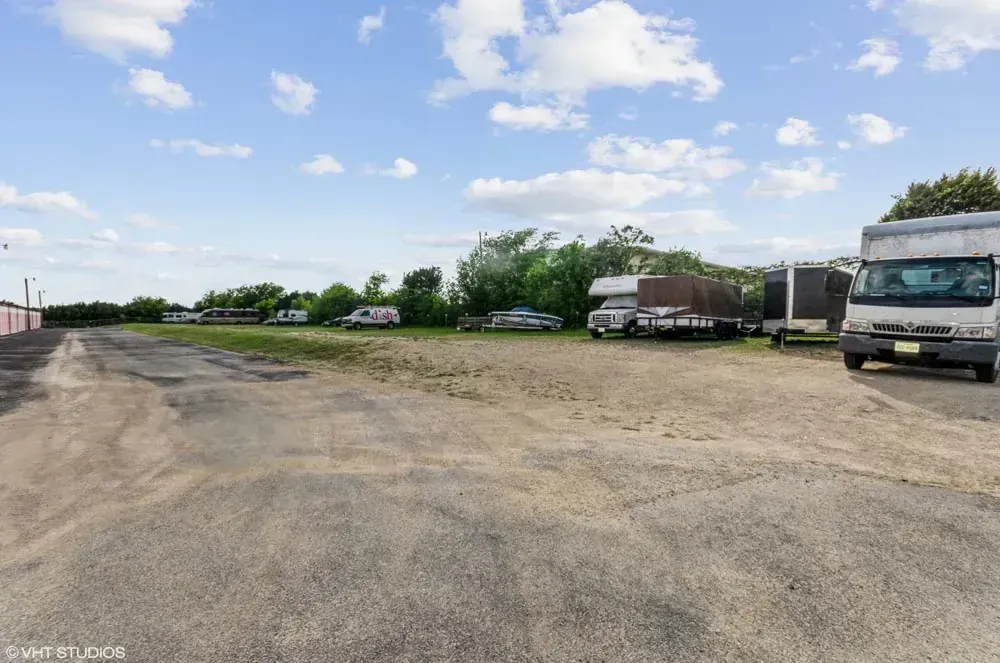 Otter Self Storage boat and RV parking